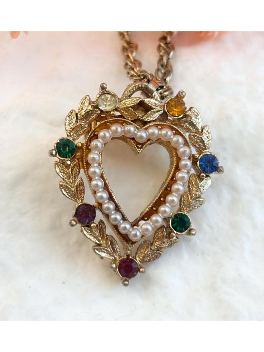 Heart Shaped Gold Toned Rainbow Faux Pearl Vintage 80's Pendant Necklace